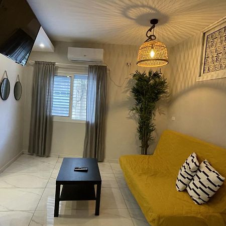 Hotel Rothschild 79 à Petach Tikva Extérieur photo